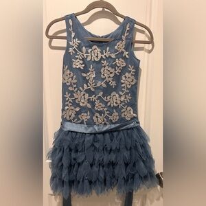 Girls size 10 formal dress. GUC